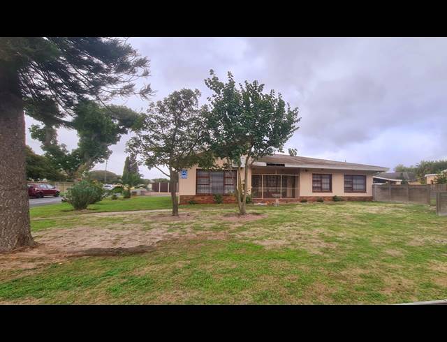 4 BEDROOM HOUSE FOR SALE IN KLIPDAM